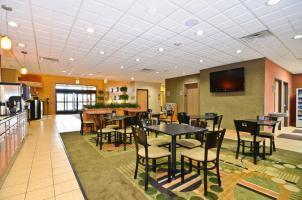 Western 3* Lafayette